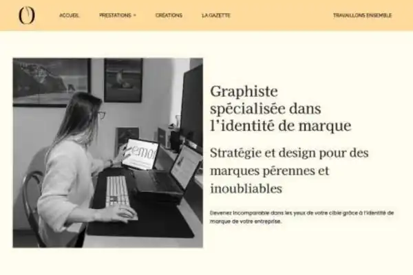 Studio Floriane avant Photo illustrant la page d'accueil de l'ancien site de Studio Floriane datant de 2023
